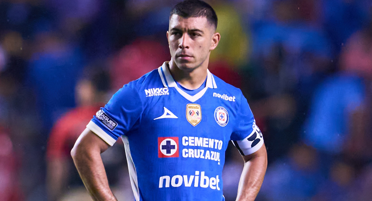 Erick Lira sigue sin reportar a los entrenamientos del Cruz Azul luego de que fracasara su fichaje con el AS Mónaco