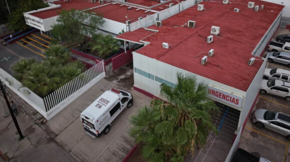 Hermosillo: Fuga de agua provoca caída de plafones en cocina del Issste ‘Fernando Ocaranza’