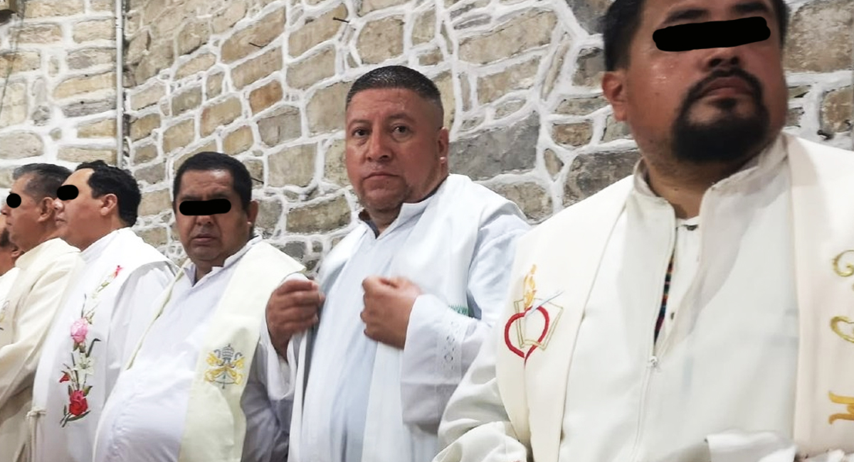 Hallan sin vida al sacerdote Román de la Cruz en Hidalgo; tenía impactos de bala y un mensaje
