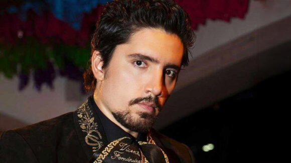 Hospitalizan de urgencia a Alex Fernández y cancelan su concierto de fiestas patrias en Sinaloa