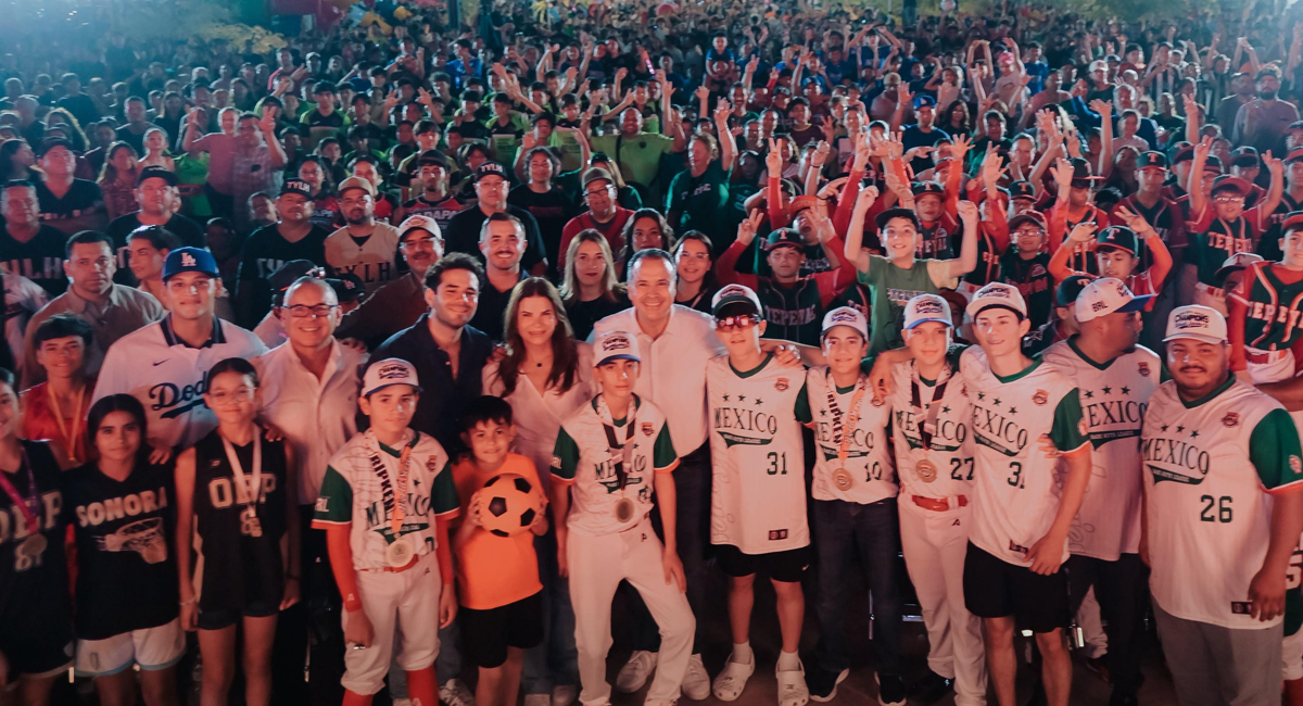 Inaugura Toño Astiazarán nuevo Cárcamo H junto a familias y deportistas en Hermosillo