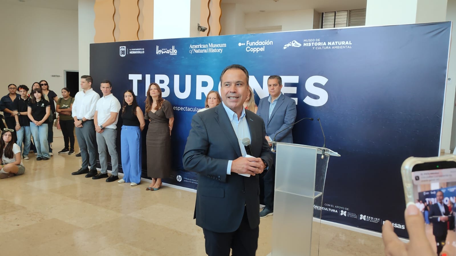 Inauguraron en MUSAS la exposición internacional 'TIBURONES' en Hermosillo