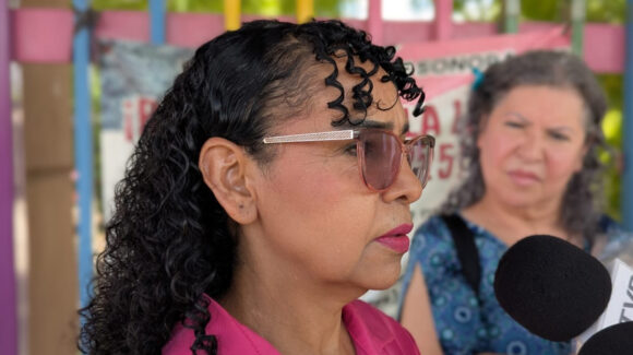 Tomaron preescolar madres de familia, exigiendo intendente por salud y seguridad de los niños