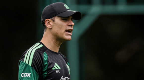 Rafael Márquez pierde a Julián Quiñones y Raúl Jiménez para su primera convocatoria con la Selección Mexicana