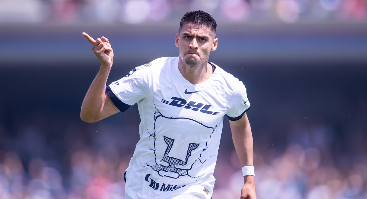 La directiva de Tigres confirmó acercamientos con Pumas para fichar a Guillermo Martínez aunque la operación se encuentra frenada