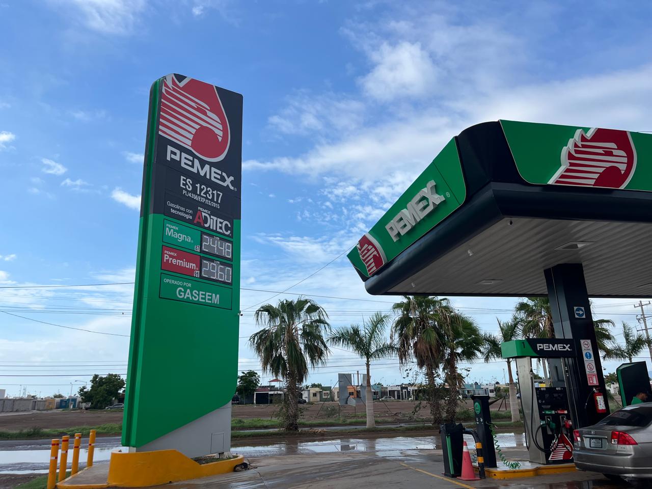 Empresarios gasolineros condicionan ajustar precios por debajo de los 24 pesos