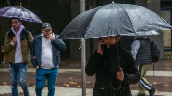 Protección Civil invita a extremar precauciones ante el contraste de intensas lluvias y altas temperaturas