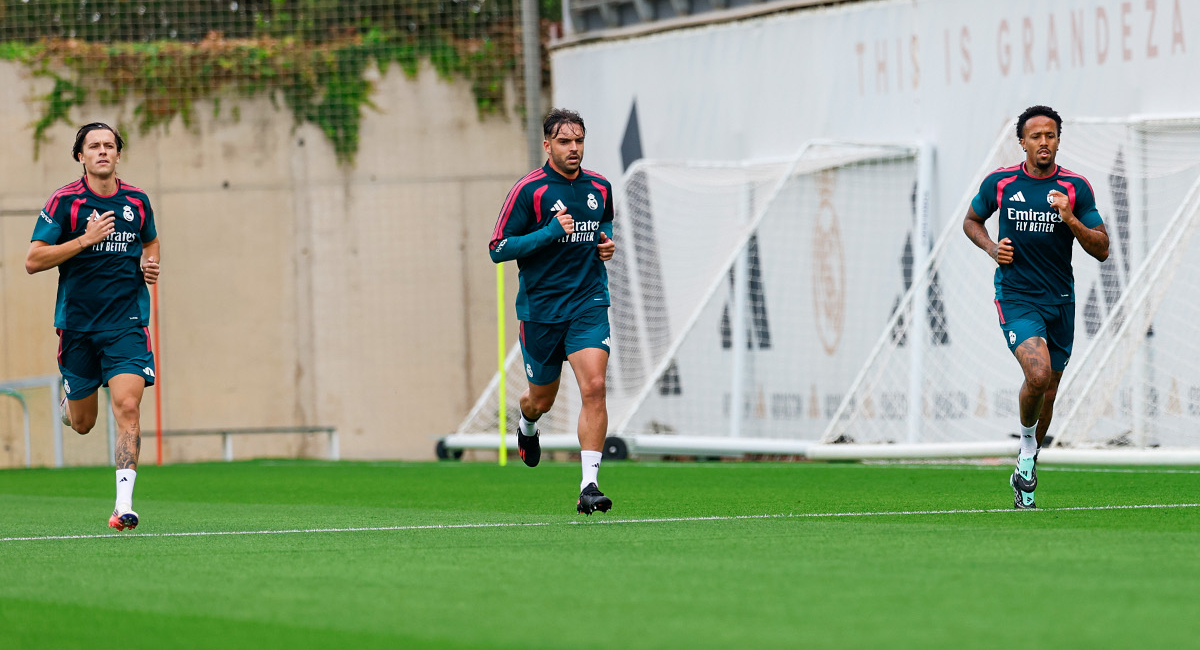 Raúl Asencio tendrá que ser operado tras sufrir una fractura de tibia por estrés, lo que lo mantendrá alejado de las canchas por varios meses