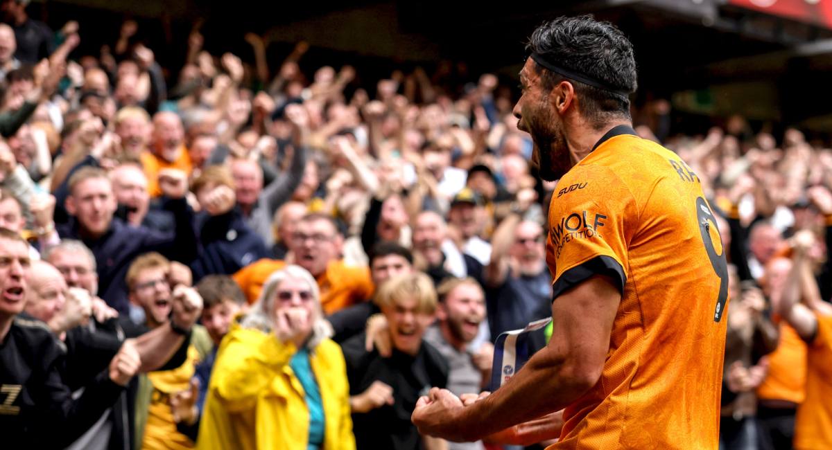 Raúl Jiménez ingresó de cambio y al minuto 90, marcó el gol con el que el Wolverhampton venció al Sheffield United