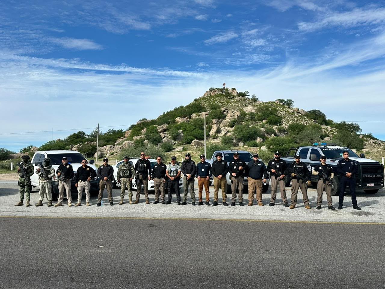 Refuerzan vigilancia en carreteras de Sonora para prevenir falsos retenes