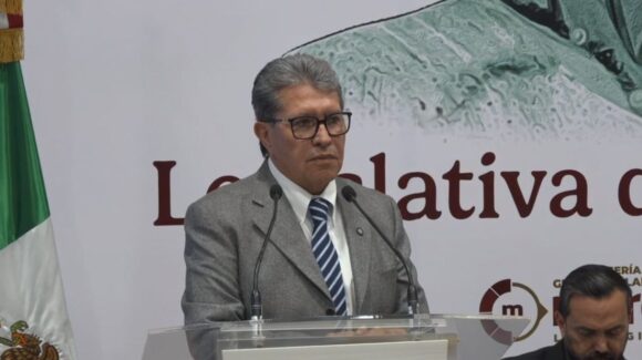 Ricardo Monreal declina la propuesta del PAN para castigar con cadena perpetua a ‘narcopoliticos’
