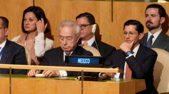 Roberto Velasco participa en la apertura de la 81 Asamblea General de la ONU