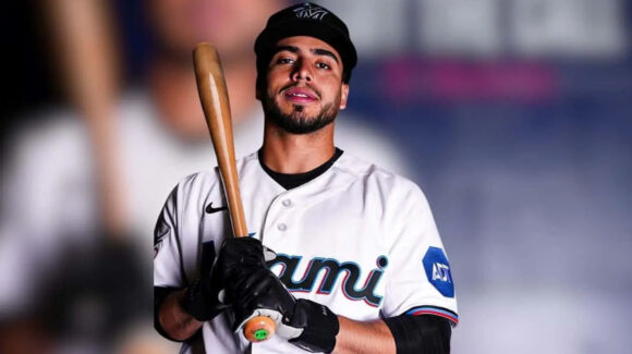 Ya es de Grandes Ligas; el sonorense Jared Serna debuta en la Gran Carpa con los Marlins