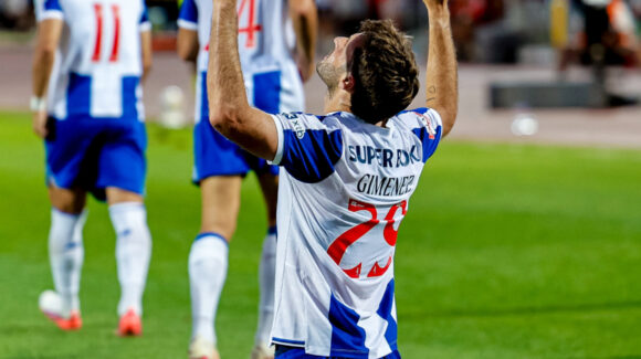 ¡Santiago Giménez vuelve al gol! El mexicano rompe una sequía de 354 días y marca con Porto ante Casa Pia