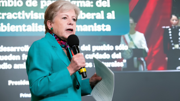 Semarnat celebra nueva Ley de Bienestar Animal y destaca plan contra el cambio climático
