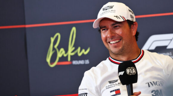 ‘Checo’ Pérez celebra las mejoras de Cadillac en Bakú: “Pudimos pelear contra autos más rápidos”