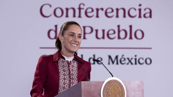 Sheinbaum propone reducir uso de efectivo con nueva Ley de Economía Digital