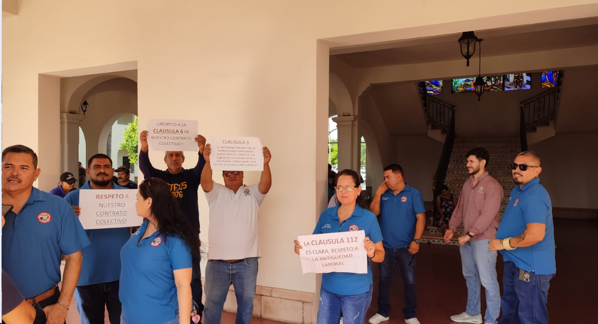 Steus toma por horas, la rectoría de la Universidad de Sonora para exigir respeto a las cláusulas de contrato colectivo