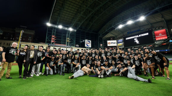Ni las manos metieron; los White Sox madrugan y eliminan a los Astros en dos juegos