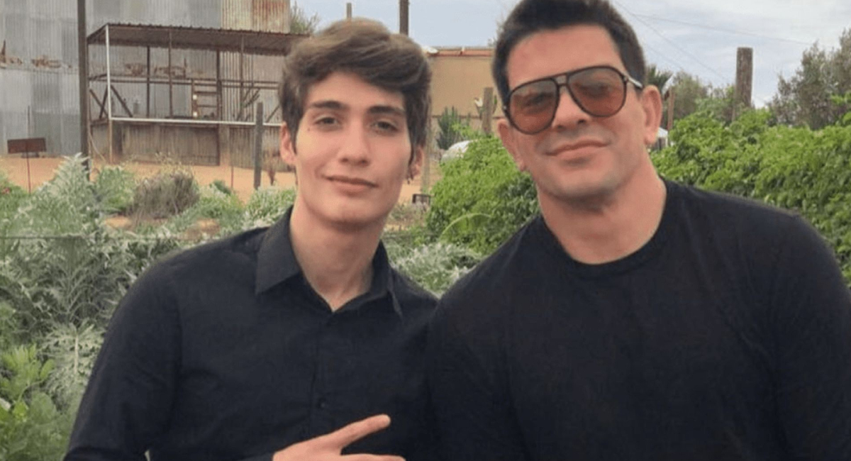 Yahir rompe en llanto en La Casa de los Famosos México y le suplica Tristán que lo perdone por todo