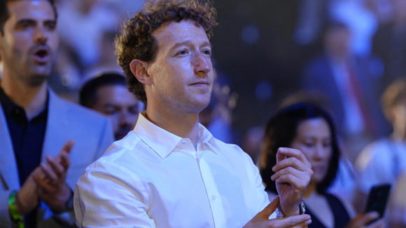 Zuckerberg se distancia de llamado a frenar desarrollo de la IA