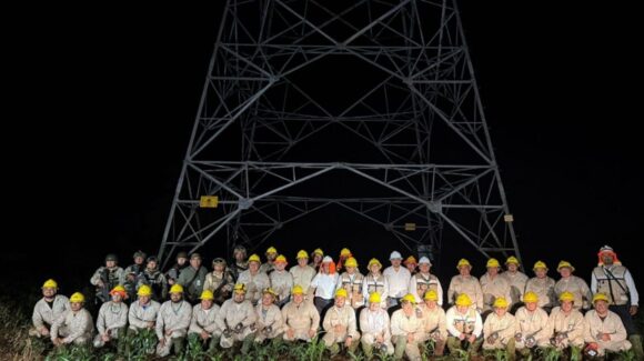 CFE restablece al 100% la luz tras apagón en 4 estados: ¿Qué provocó la falla eléctrica?