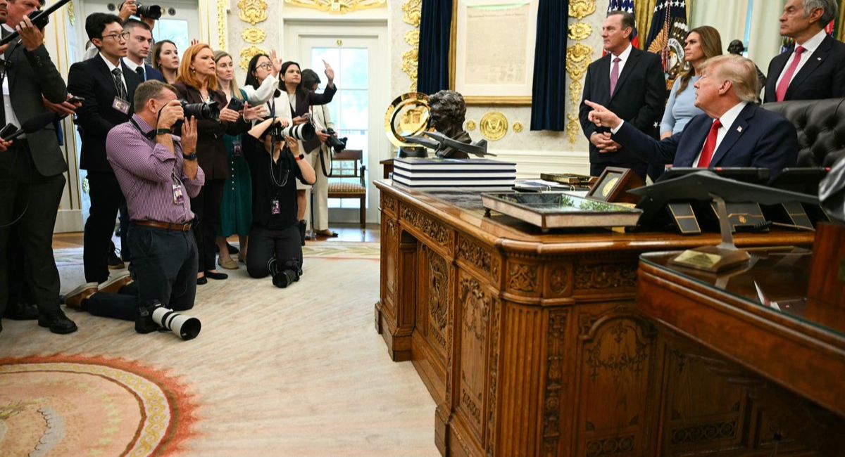 CNN, MS NOW y Politico demandarán a Trump por vetar a sus reporteros en la Casa Blanca