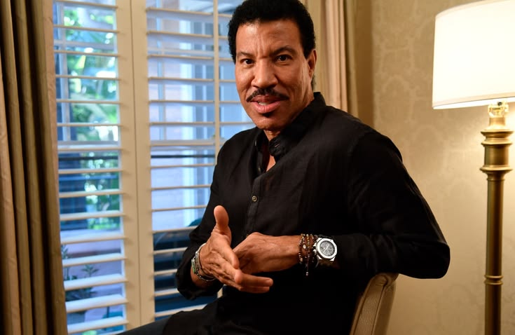 ¿Lionel Richie, muy grave? El cantante sigue hospitalizado en cuidados intensivos tras análisis cardíaco