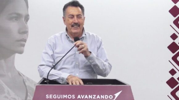 Con una sonrisa, Javier Lamarque regresa a la alcaldía de Cajeme tras 90 días de licencia