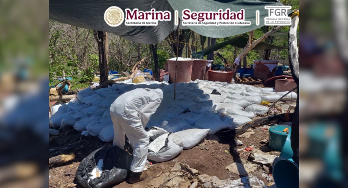 aseguran casi 17 toneladas de metanfetamina