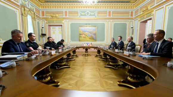 Enviados de Trump llegan a Ucrania y abren nueva vía para negociar el fin de la guerra con Rusia