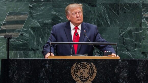 Trump amenaza con destruir a Irán en discurso ante la ONU; se presenta como defensor de la paz