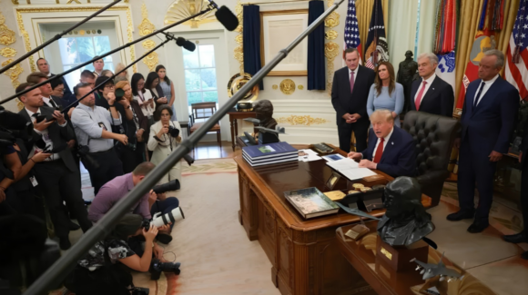 “¡Cállate! ¿Qué te pasa, eres un enfermo?”: Trump se encara con periodista en la Casa Blanca