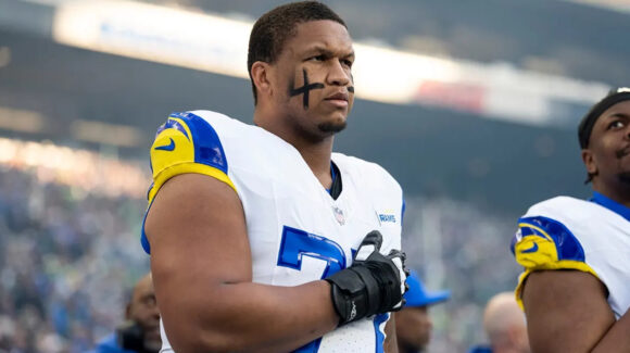 La NFL suspende dos partidos a Alaric Jackson por golpear a Bradley Chubb tras el duelo ante los Bills