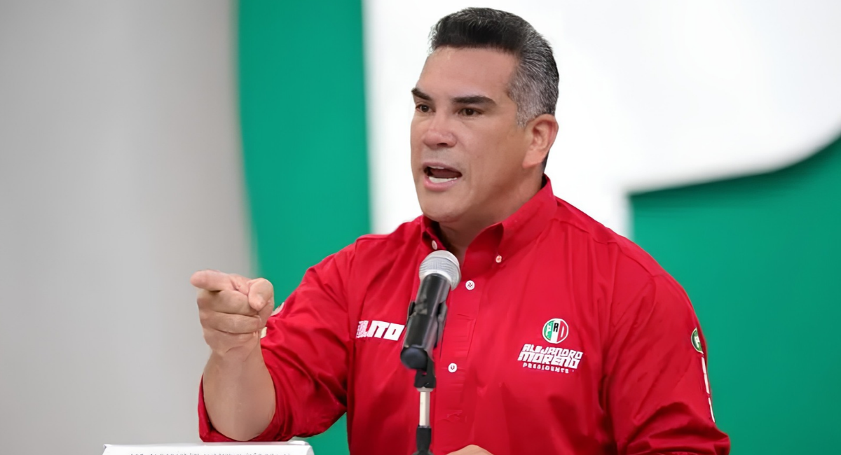 Alejandro Moreno lleva denuncia contra consejeros del INE ante el Departamento de Estado de EU
