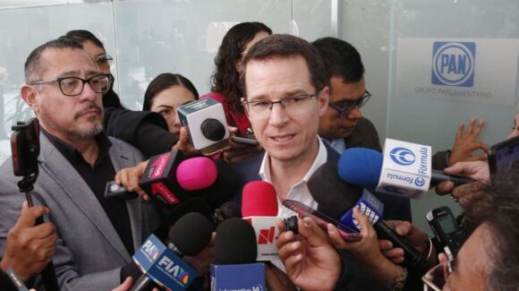 Anaya califica de “irresponsabilidad brutal” el incremento de la deuda pública y critica duramente a Morena