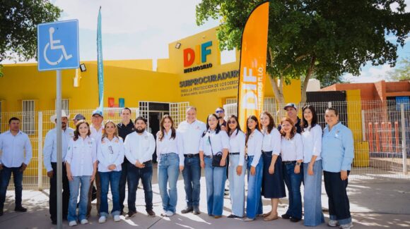 Antonio Astiazarán y Patty Ruibal entregan la remodelación de la UBR en la Comisaría Miguel Alemán