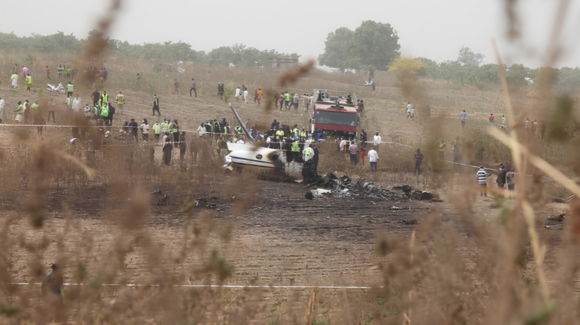 Avión militar se estrella con 32 personas a bordo en Nigeria; realizaba una misión rutinaria