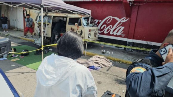 (VIDEO) ¿Qué pasó en el tianguis El Salado en Iztapalapa HOY? Balacera deja una víctima mortal