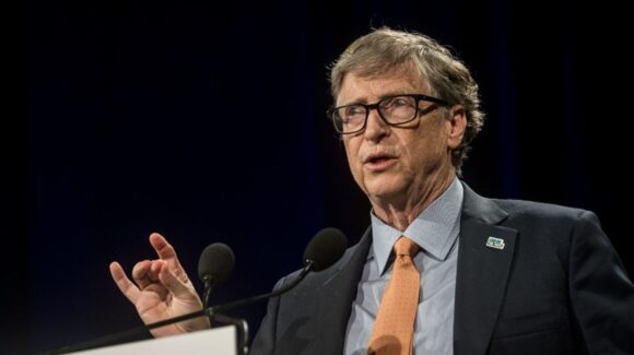 Bill Gates señala a los ciberataques con IA como el mayor desafío digital del 2027