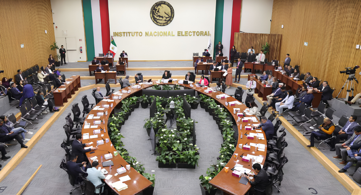 Blanca Cruz anuncia reestructuración en el INE y respalda investigaciones de corrupción