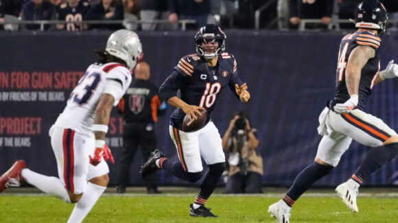 Liderados por Caleb Williams, los Bears resisten y se imponen ante los Patriots en duelo de la NFL