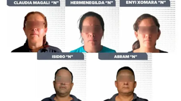 Vaciaron caja fuerte: Caen en Nayarit directora de Policía y cuatro oficiales por robo de 500 mil pesos