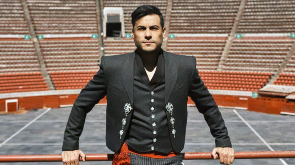 Carlos Rivera cancela y pospone conciertos por problemas de salud; sufrió lesión que necesita cirugía