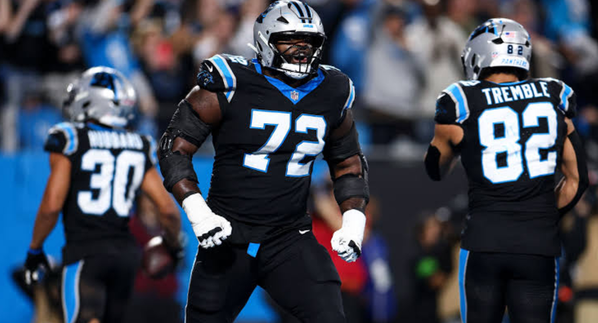 Carolina Panthers pierden a Taylor Moton por el resto de la temporada tras sufrir grave lesión y será operado