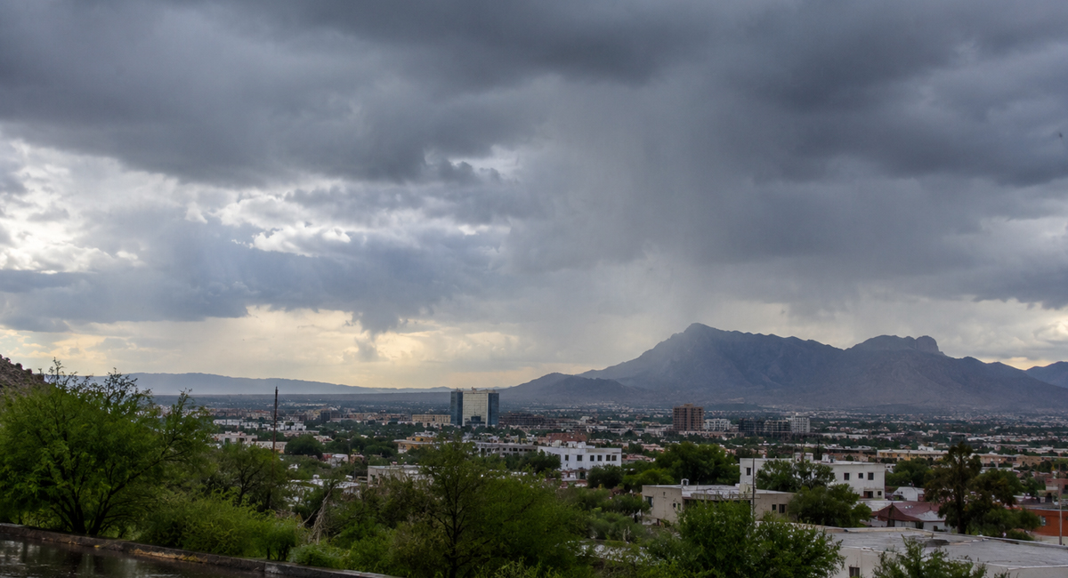 Chubascos y altas temperaturas: Así estará el clima de esta noche de miércoles 7 de octubre