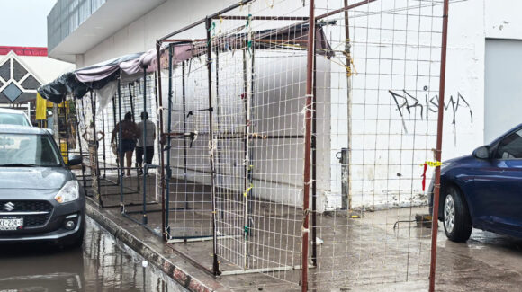 Comerciantes ambulantes resienten fuerte golpe económico por las constantes lluvias en Cajeme