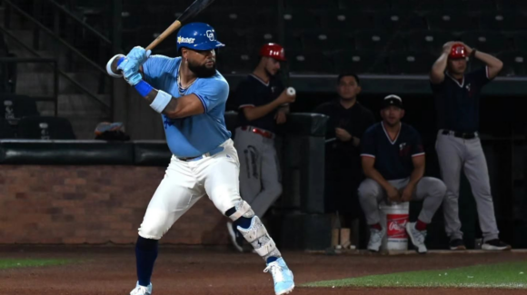 Continúan los entrenamientos del equipo cajemense en el Estadio Yaquis