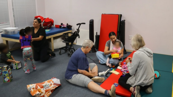 DIF Caborca brinda traslado gratuito a niñas y niños para recibir atención médica en Arizona