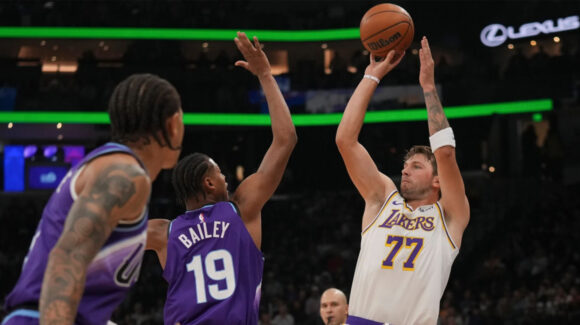 NBA: Luka Doncic en modo leyenda; anota 52 puntos y los Lakers silencian al Jazz en Utah